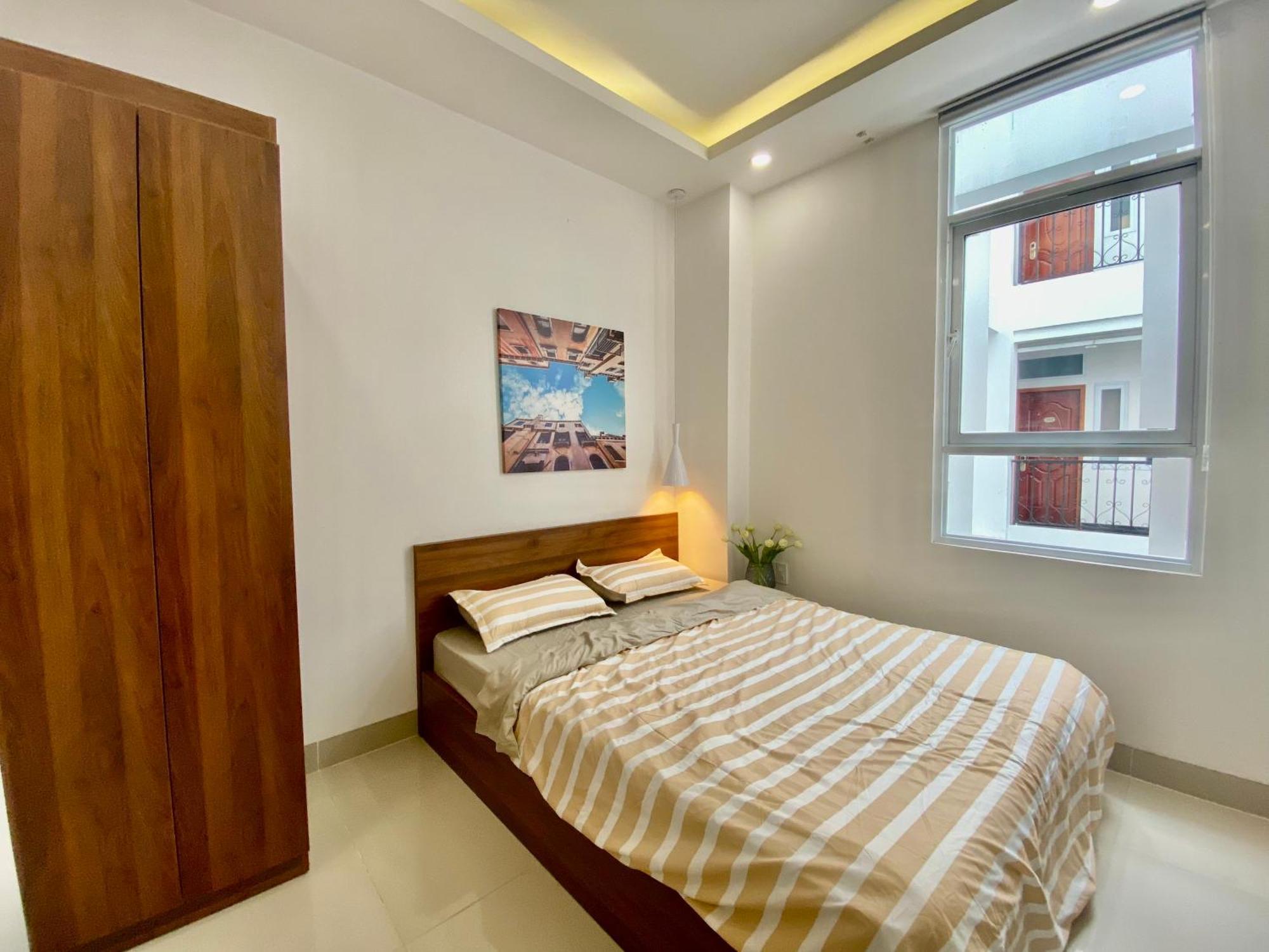 Apartment Qac Mtv