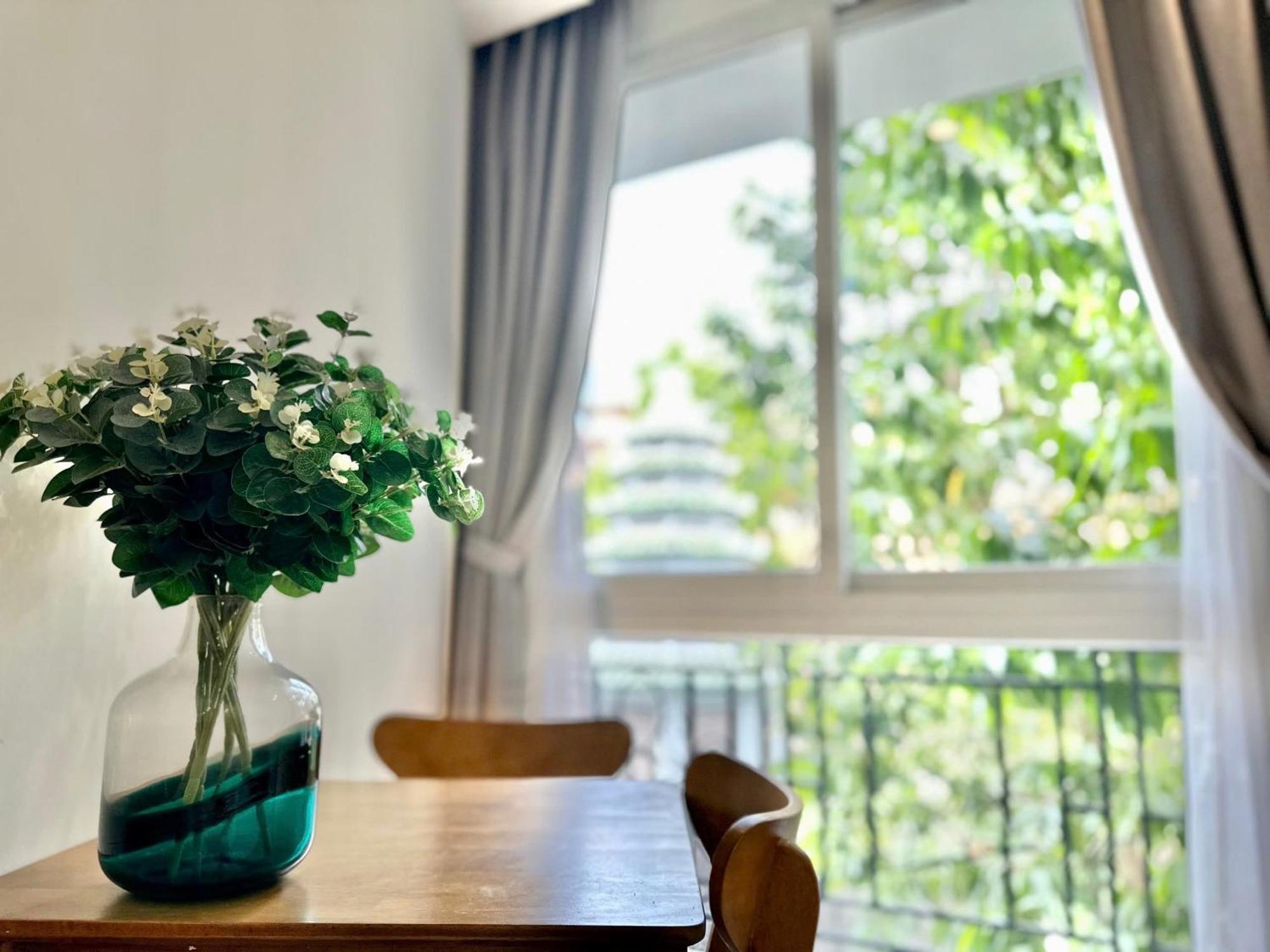 Qac Mtv Apartment